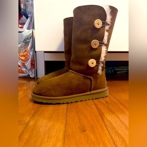 Ugg boots barley worn